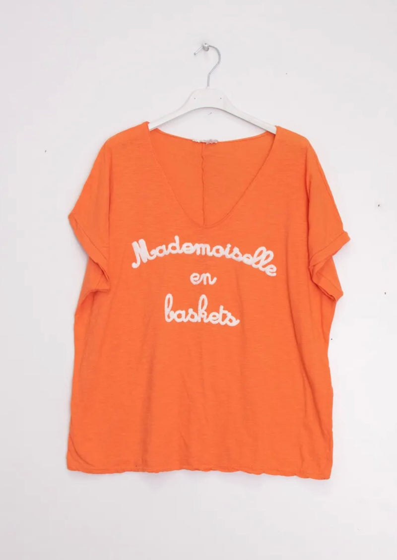 Ti-shirt orange mademoiselle en basket